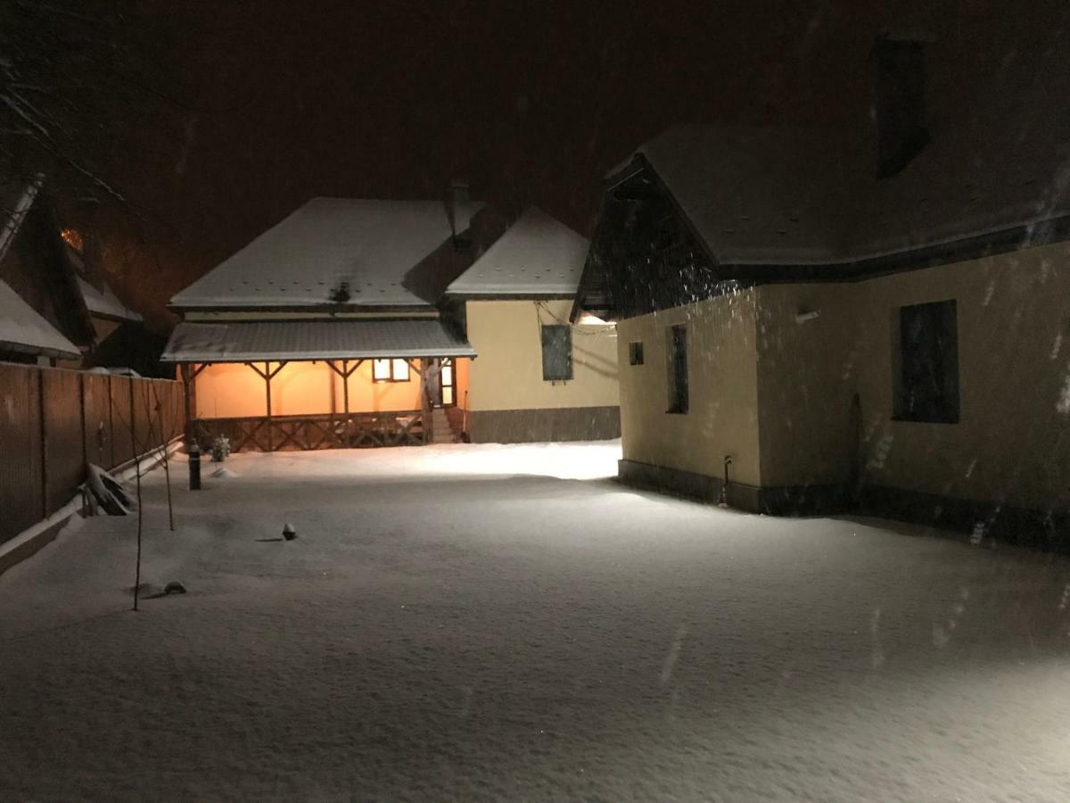 Casa Pricas Villa Moieciu de Jos Dış mekan fotoğraf